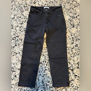 Abercrombie 90’s straight leg
28 Short